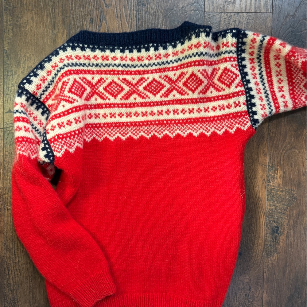 Red, Navy and Cream Vintage Wool sweater Uni sex - Picture 4 of 6
